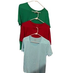 White Stag 100 % cotton women’s shirt lot. nwot